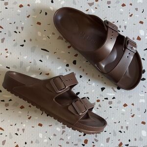 Birkenstock Arizona Essentials EVA Sandals in Roast Brown Size 43